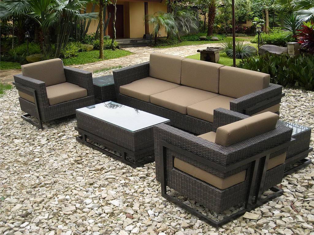 Patio Furniture – A Must Have For Your Outdoor Space – 99 Furniture Ideas